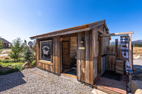 Spa outdoor shower 2